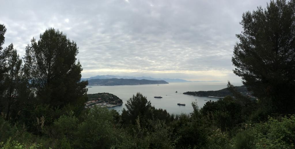 Appartamento Un Giorno Di Sole Lerici Buitenkant foto
