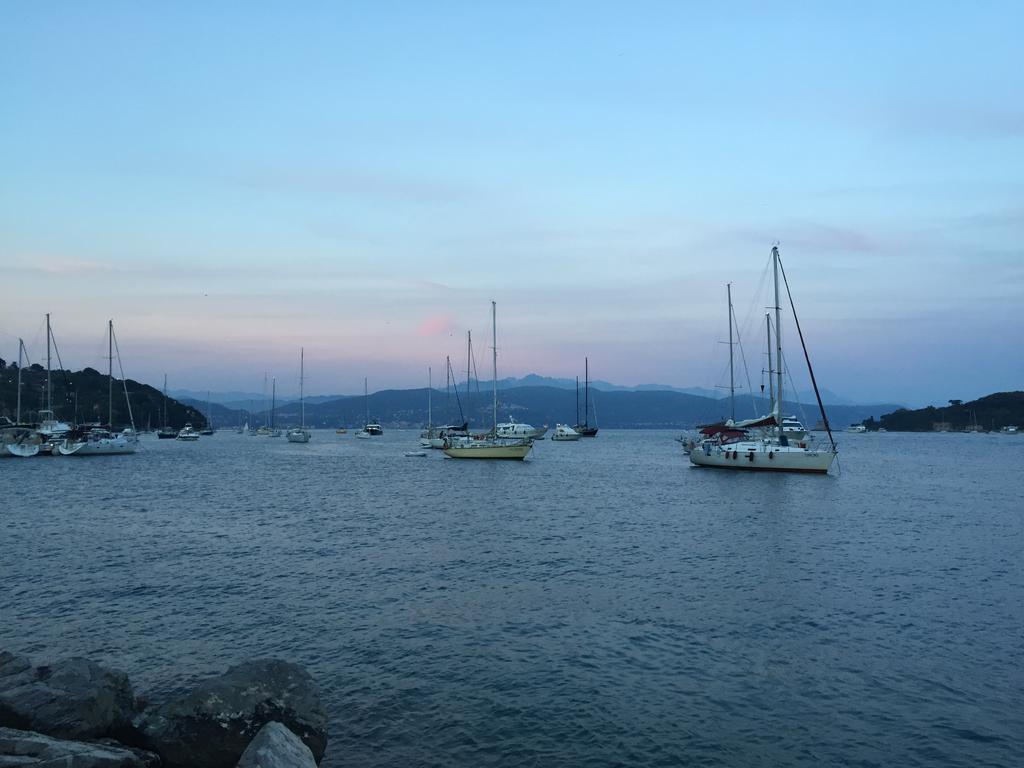 Appartamento Un Giorno Di Sole Lerici Buitenkant foto